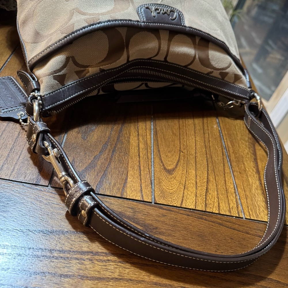 Coach Signature Park Duffle in Khaki w./ Dark Brown Leather - Picture 10 of 10